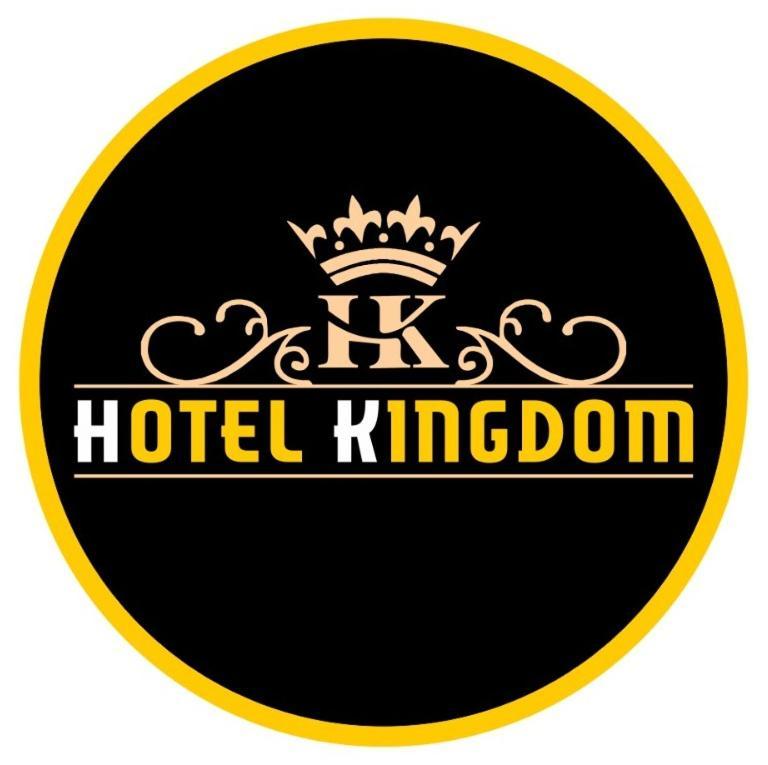 Hotel Kingdom Gandhinagar Esterno foto